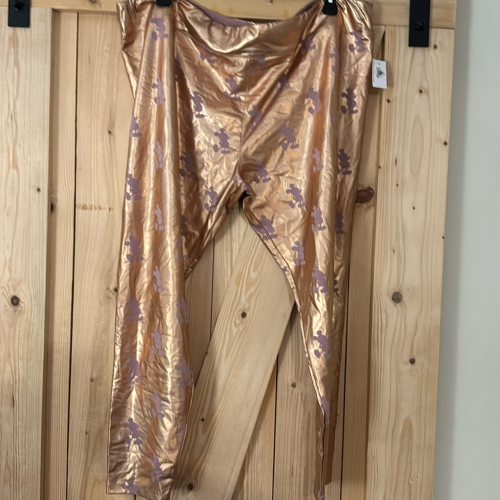 NWT Disney leggings